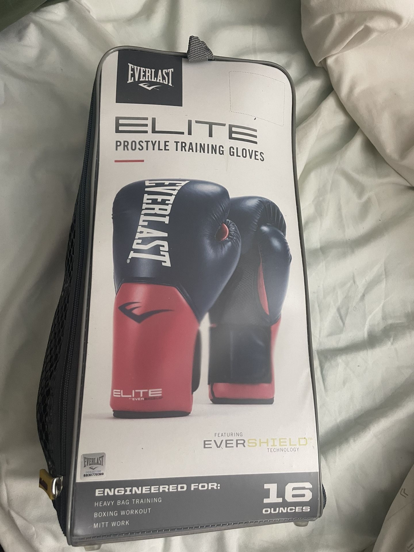 16oz Everlast Elite Pro Sparring/HeavyBag Gloves
