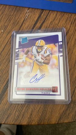 Clyde Edwards-Helaire Donruss Rated Rookie Auto Card