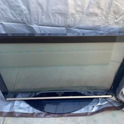 42” Samsung TV 