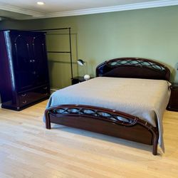 California king solid wood bedroom set