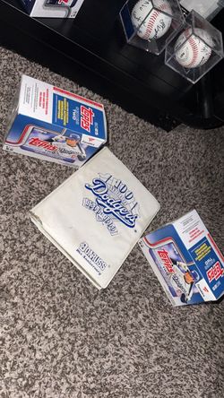Donruss 10th Anniversary Dodgers Edition + Extra Baseball Cards