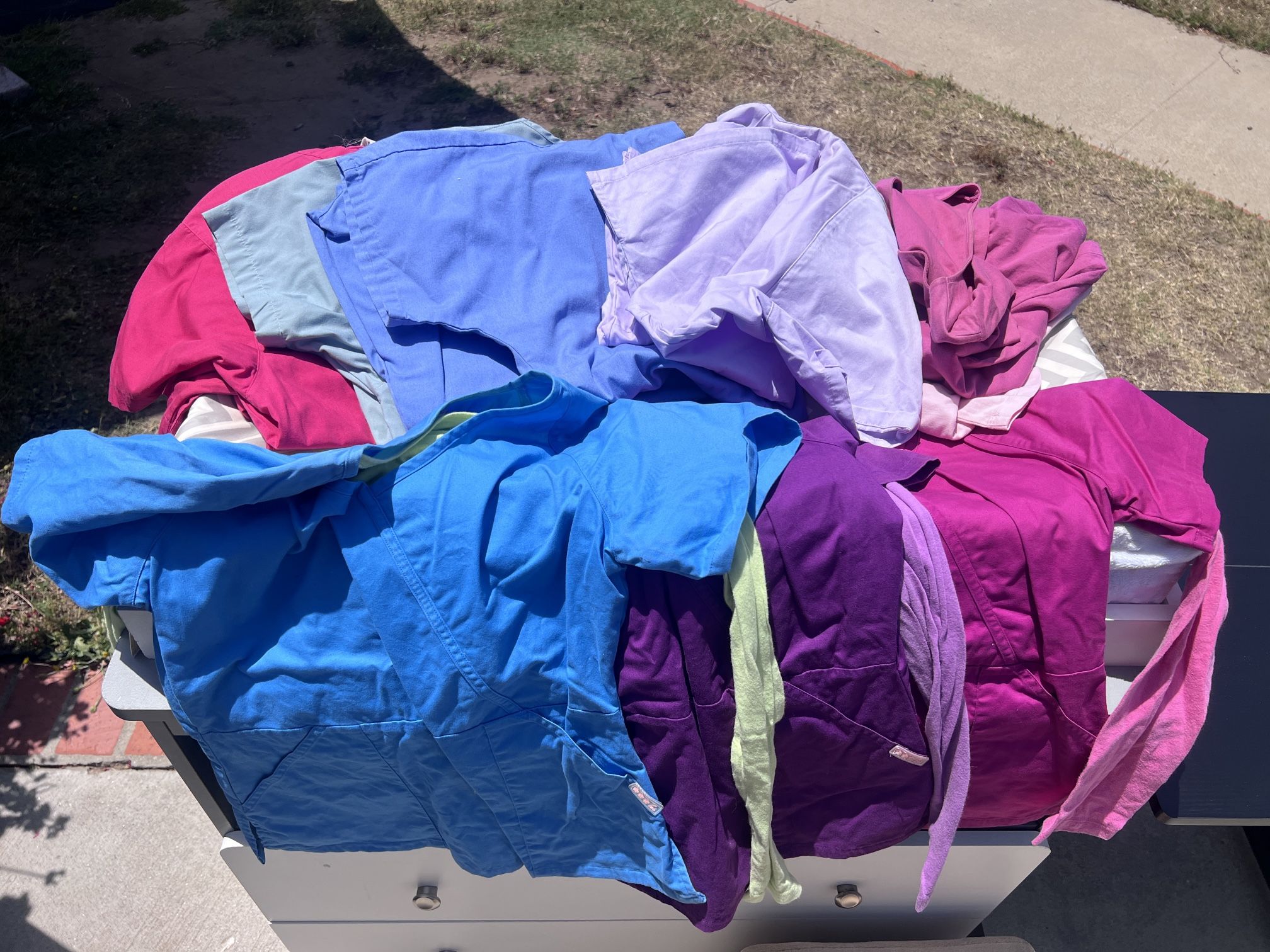 Women’s Scrubs (size Small)
