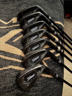 Titliest Ap3 Black Iron set