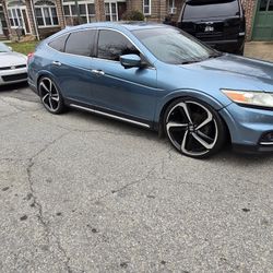 2015 Honda Crosstour 