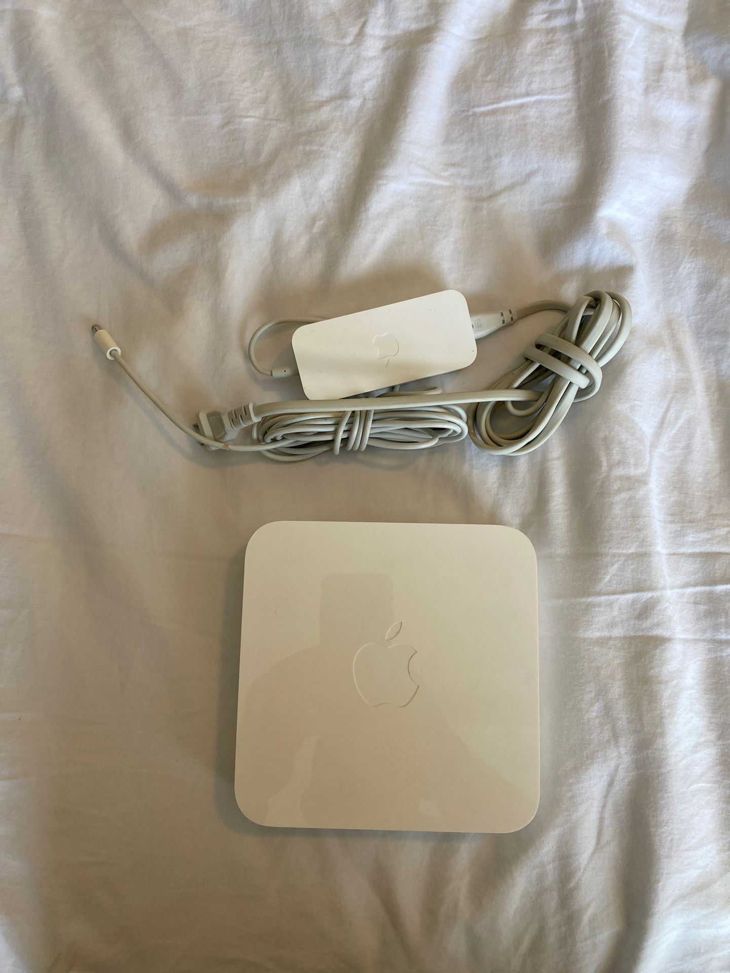 Apple AirPort Extreme base station WiFi router