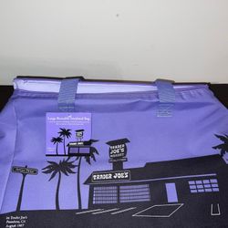 Trader Joe's Lavender Purple LE Reusable Insulated Shopping Eco Tote Bag 8Gallon
