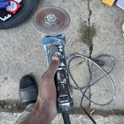 Grinder 