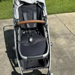 UPPAbaby “Vista” Stroller with Car Seat and Base Along with Bassinet Accessories 