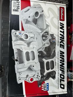 New Edelbrock 2156 Pontiac intake