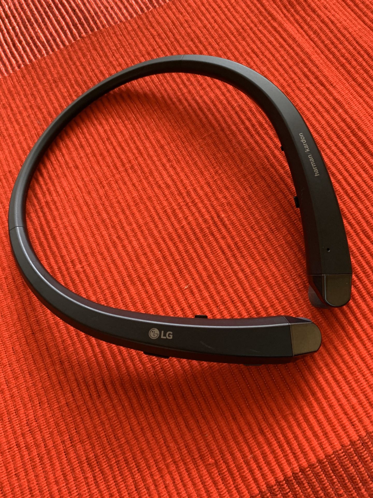 LG wireless stereo headset