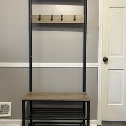 Coat rack with shoe storage