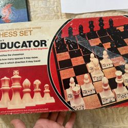 1972 Vtg Vintage Chess Set “The Educator” Collectors Series Edition V 