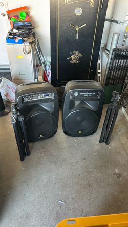 Used Proreck Party15 Powered Speakers Pair