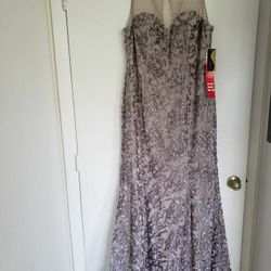 Ignite Evenings Sweetheart Neckline Fully Embellished Mesh Mermaid Dress