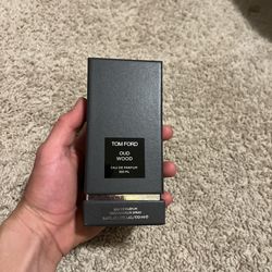 Tom Ford Oud Wood Eau De Parfum