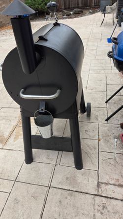 Traeger smoker