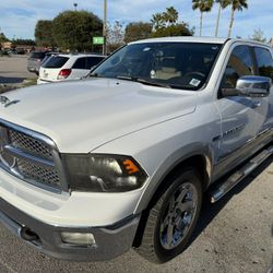 2012 Ram 1500 Laramie – Clean Title – Great Condition! 