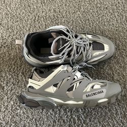 Balenciaga Tracks