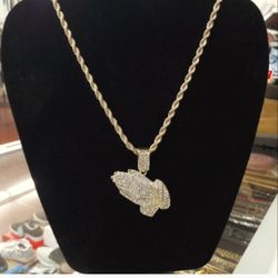 14k Gold-plated 24 In Chain With Pendant