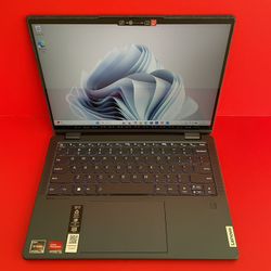 Lenovo Yoga 6 13” Touch Dolby Vision Atmos 2 in 1 laptop (2022 model) Ryzen 5 8GB 256GB 