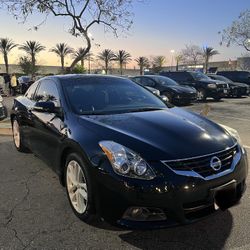 2012 Nissan Altima Coupe
