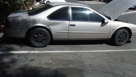1994  Ford Thunderbird V8 Coupe Silver