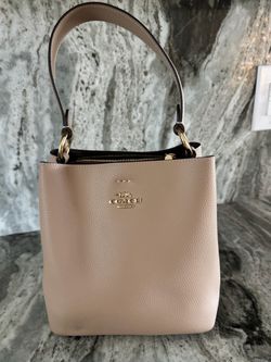 Coach bucket bag (small)