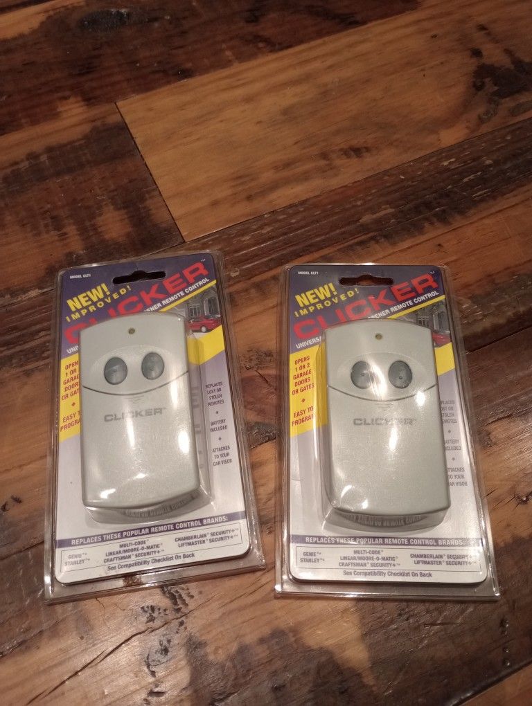Chamberlain ClT1 Clicker Universal Garage Door Opener Remote Control Liftmaster QTY 2 New In Package