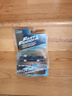 Jada Fast & Furious Dom's Dodge Charger R/T Die Cast
