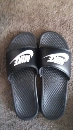 Nike slides size 13
