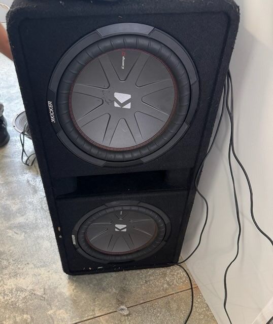 12 inch kicker comp box