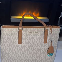 Michael Kors Monogram All-Over Cream Signature Tote with Tan Trim