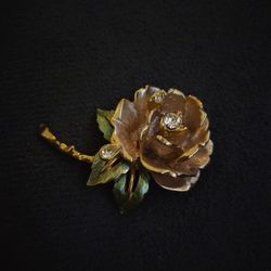 Gilded "England's Rose" Princess Diana Memorial Brooch by R.J. Graziano, 1997