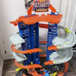Hot wheels Ultimate Garage 