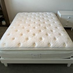  Queen Bed frame & Pillowtop Mattress
