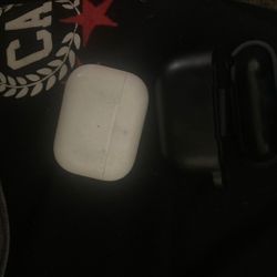 AirPods Pro’s Gen 1 (READ DESCRIPTION) 