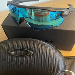 Oakley Radar EV Path Sunglasses