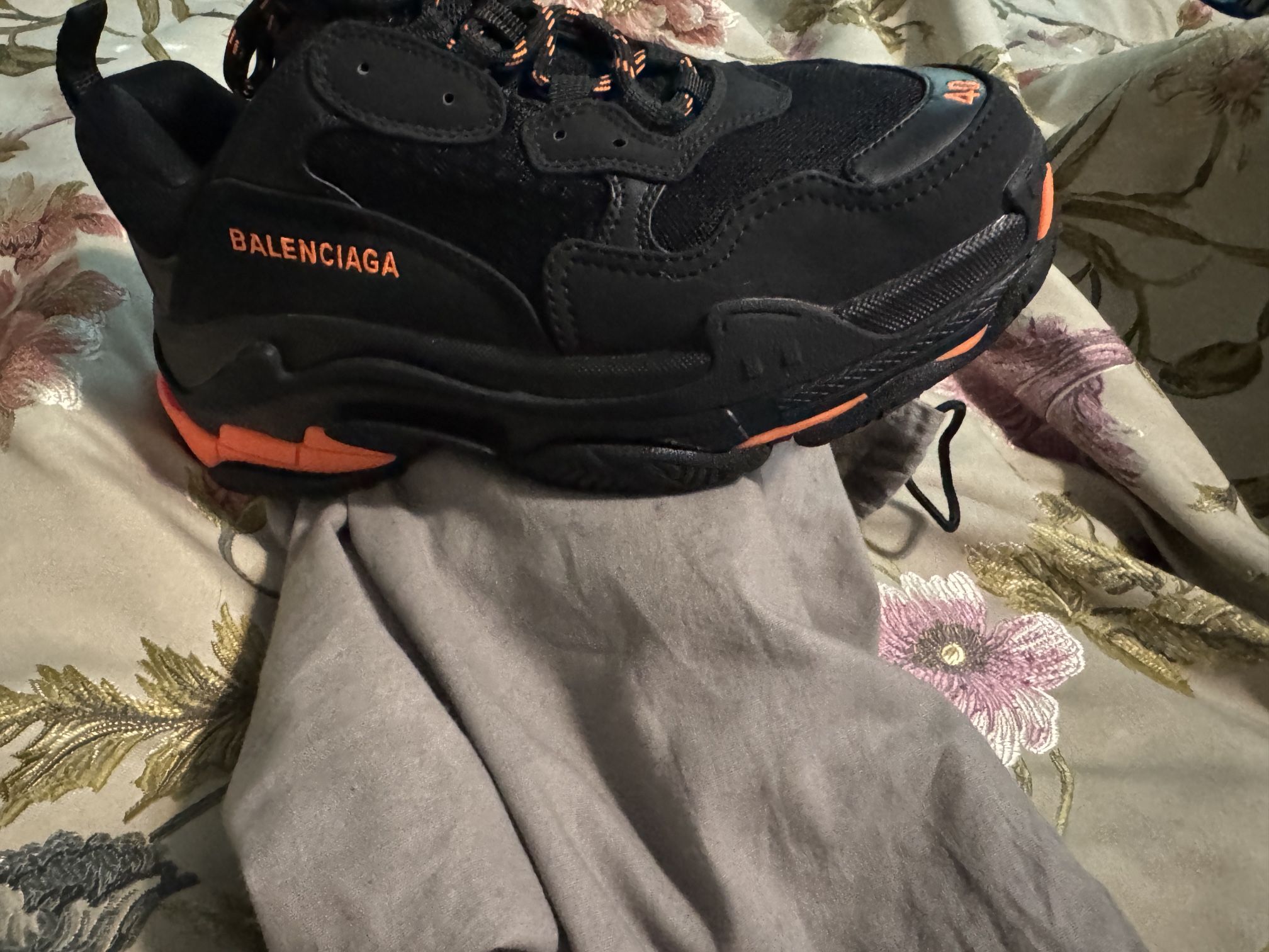 Brand New Balenciaga triple s