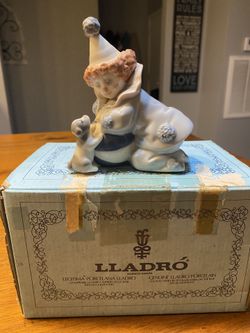 Lladro Porcelain Figurine’Perrito Boy With Dog And Ball