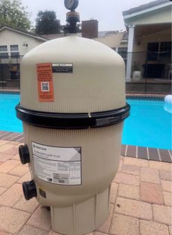 Pentair Clean and Clear® Plus Cartridge Filter (CCP320 / P/N 160340) – 2 months old Key Details: • Model: Clean and Clear Plus 320 (FLT CNC PLS 320)