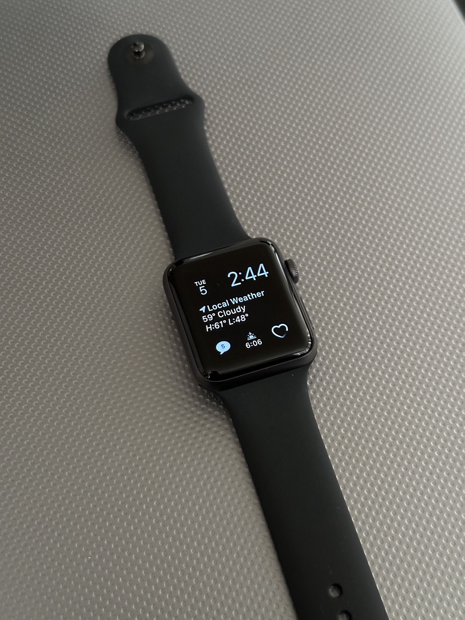 Apple Watch Series 3 Space Gray 42mm