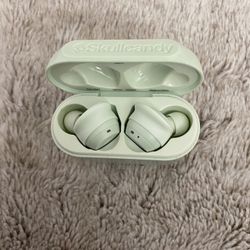Skull Candy Wireless headphones