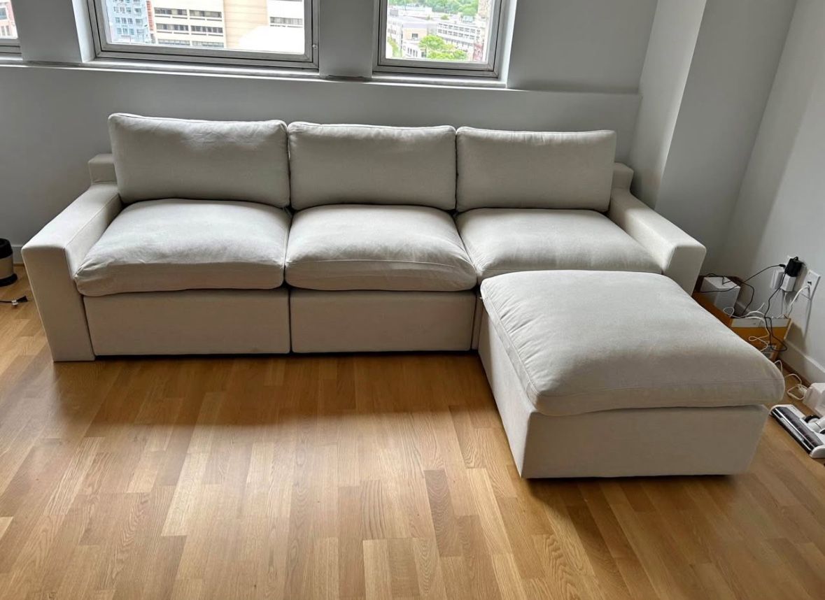 White Couch/Sofa