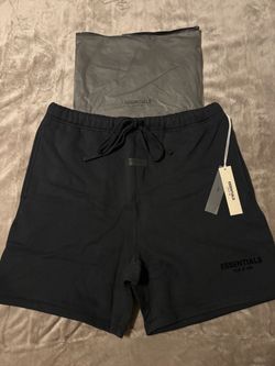 NEW Fear of God Essentials Black Shorts (Size XS, L, XL) 100% Authentic✅