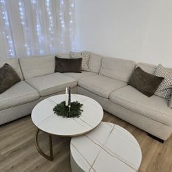 Sectional Sofa - SELLING ASAP - Discount Can Be Applied 
