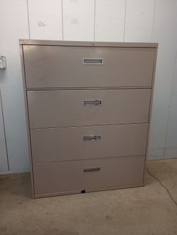 4-Drawer Lateral Metal File Cabinet with key