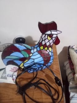 rooster Tiffany lamp