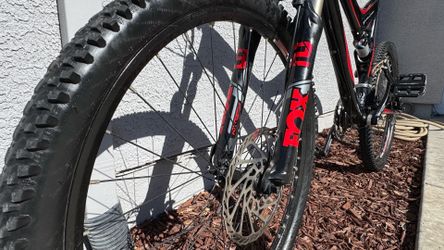 Specialized Stumpjumper Comp FRS Bike Full Fox Suspension Large Frame