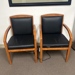 Office Chairs/ Desk 