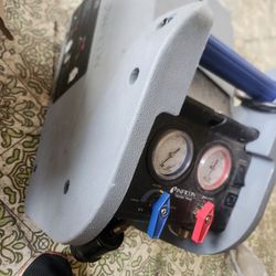 A C recovery machine